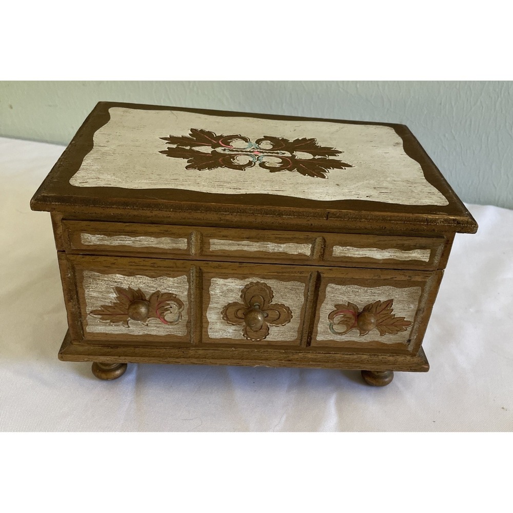 Vintage Florentine Style Jewelry Music Box Chest Gold Wooden Gilded Japan